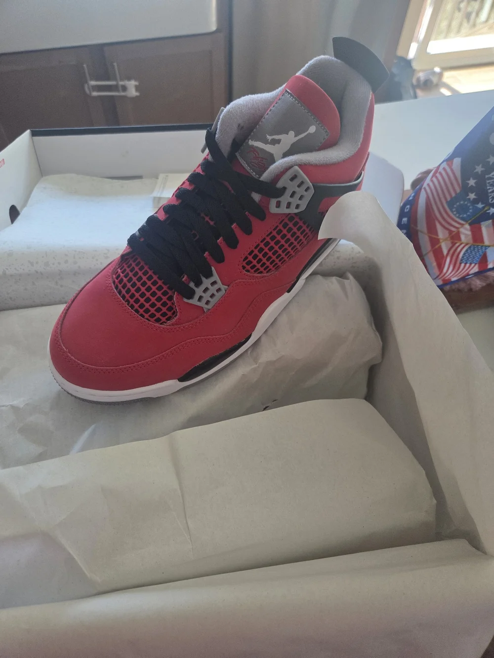 Jordan 4 TORO Men's Red and Black Retro Basketball Sneakers